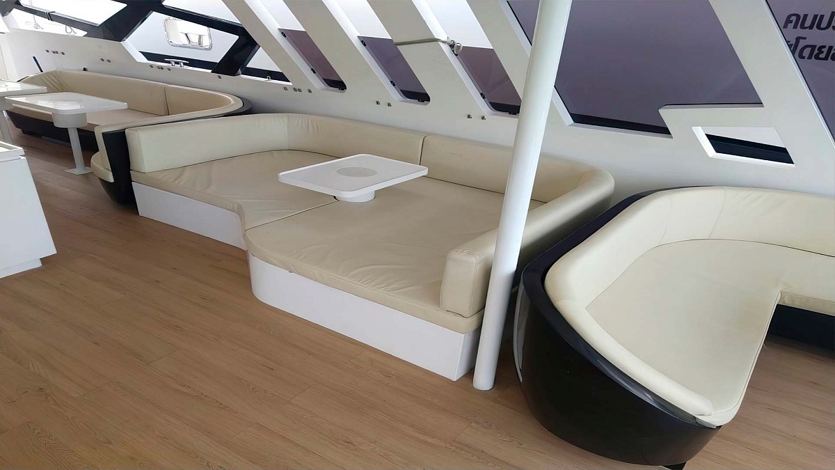 Аренда моторного катамарана Flying Dolphin 3 на Пхукете